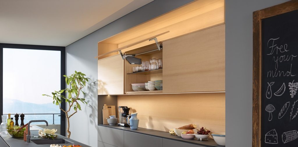 Sistema de apertura 3 helice cocina blum hs 1 e1639399897367
