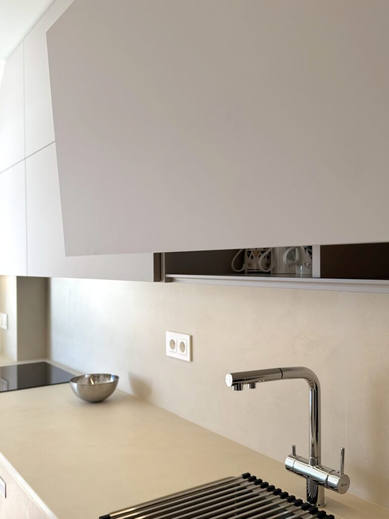 Muebles altos
