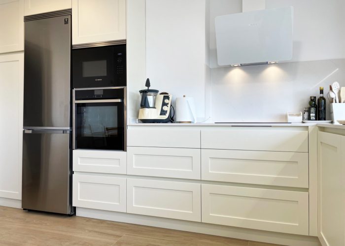 cocina-blanca-enmarcada-helice-2-1536×1152 cocina-blanca-enmarcada-helice-2-1536x1152
